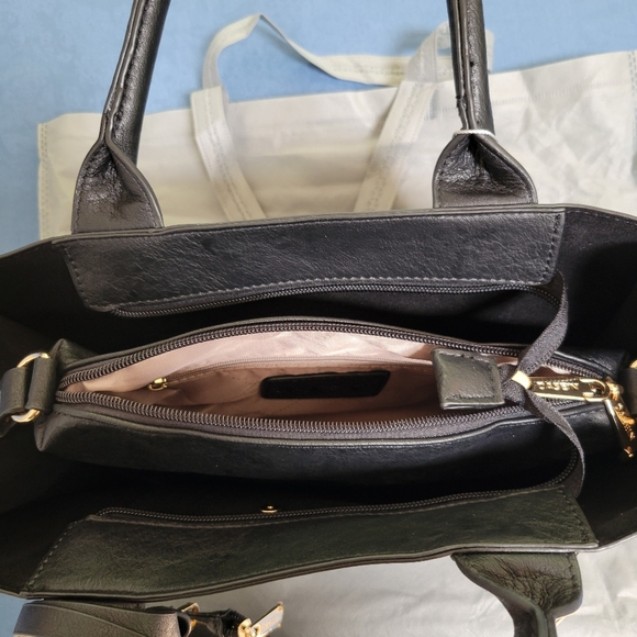 NWT DASEIN Black Studded Convertible Satchel/Shoulder Bag w/ Detachable Wristlet - Picture 3 of 5